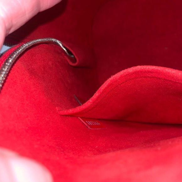 EUC Louis Vuitton Alma PM Epi leather “Cocquelicot” with crossbody strap red - Picture 14 of 16